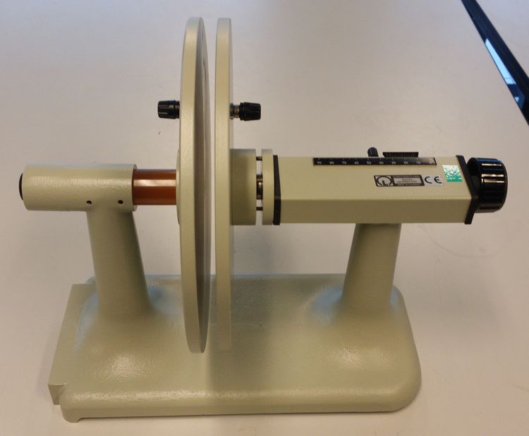 Kapazität eines Plattenkondensators – PhySX - Physikalische