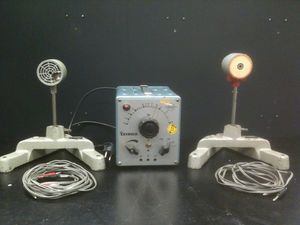 Interferenz von akustischen Wellen – PhySX - Physikalische ...